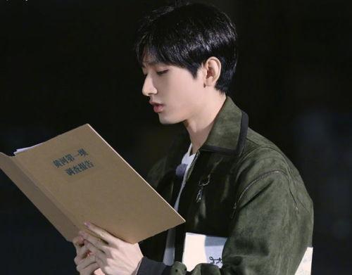 娱乐圈吃瓜成毅是谁呀 第2张 娱乐圈吃瓜成毅是谁呀 第2张