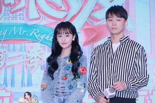 穿越娱乐圈吃瓜心声,揭秘幕后吃瓜心声  第2张