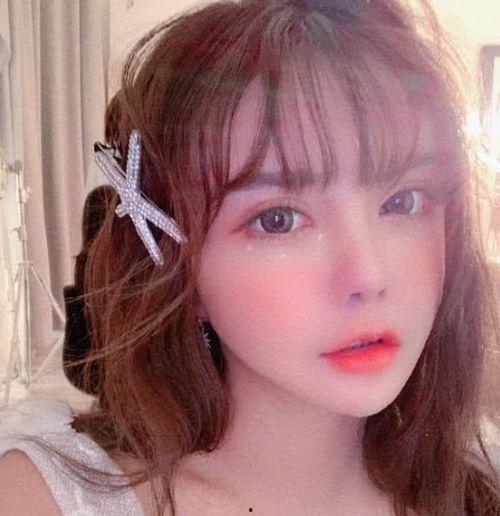 娱乐吃瓜酱韩安冉,娱乐吃瓜酱的璀璨星途 第2张 娱乐吃瓜酱韩安冉,娱乐吃瓜酱的璀璨星途 第2张